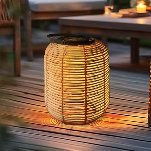 Solární ratanová lampa LF07 přírodní